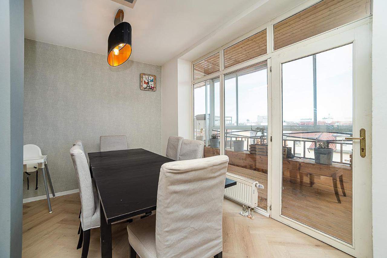 פראג Big 4-Bedroom Flat, Terrace With Great Vitkov View מראה חיצוני תמונה